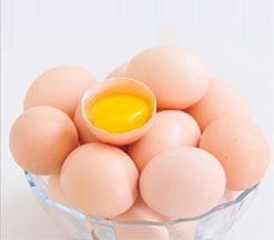 咯咯多雞蛋與普通(tōng)蛋的對比